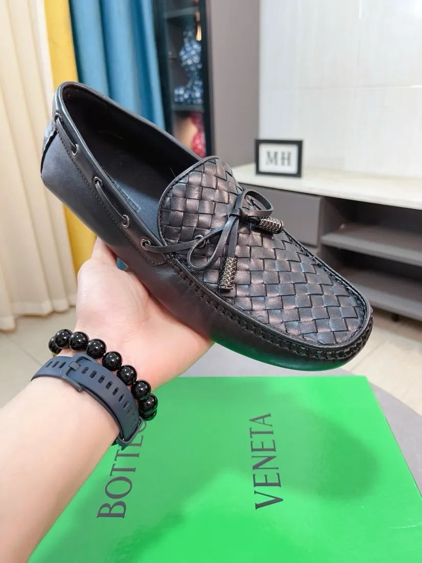 Ex-factory price 420🌹🌹【Super comfortable soft sole BV woven beanie shoes】Fashion hot style ⭐️⭐️⭐️BV Men's casual shoes 🎈High-quality cowhide upper, woven cowhide upper with metal buckle decoration, perfect fit, full of personality and fashionable charm, genuine leather lining ⚠️⚠️Flexible and lightweight outsole, fashionable and handsome, size: 38-44, 37+45 can be customized